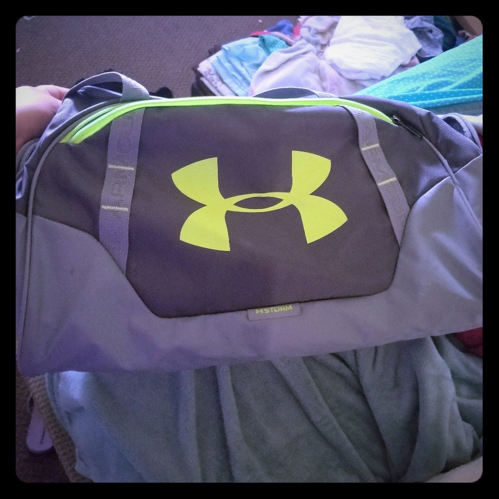Underarmour duffel bag